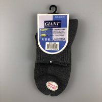 GIANT美國風中筒襪-灰